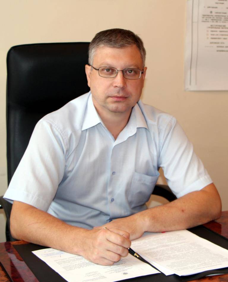Максим Матвеев - Суд арестовал экс-министра ЖКХ Астраханской области по делу о превышении полномочий - astravolga.ru - Россия - Астрахань - Астраханская обл.