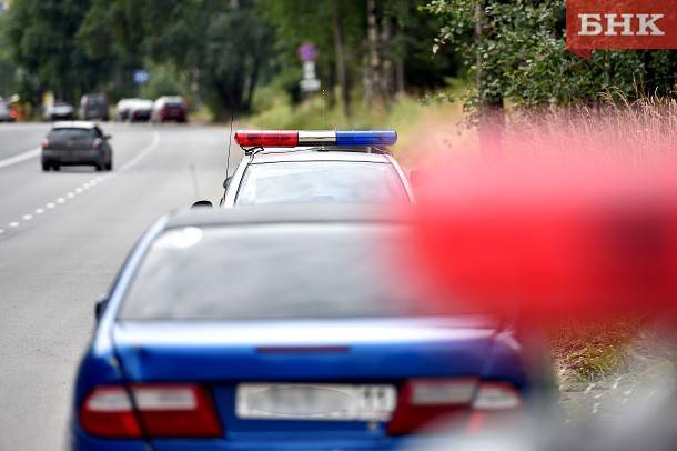 Сергей Паршуков - В Сосногорске столкнулись Mitsubishi и Renault - bnkomi.ru - респ. Коми