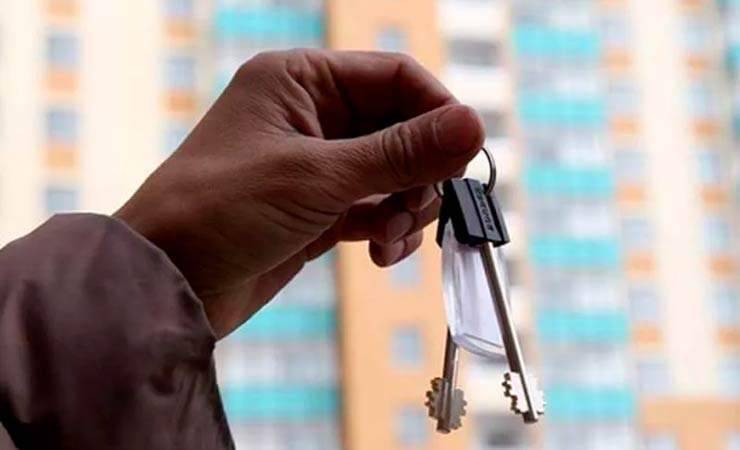 Избивали, спаивали, готовили документы для продажи. Мошенники вывезли женщину из города, чтобы завладеть ее квартирой в Гомеле - gomel.today - Гомель - район Брагинский
