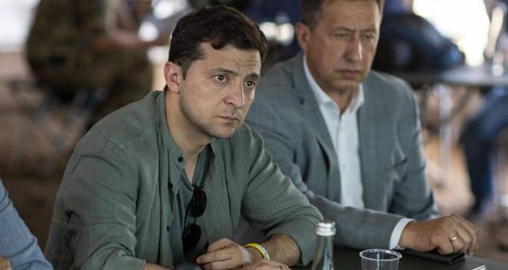 Владимир Зеленский - Зеленский поругался с директором аэропорта - nur.kz - Украина - Николаев