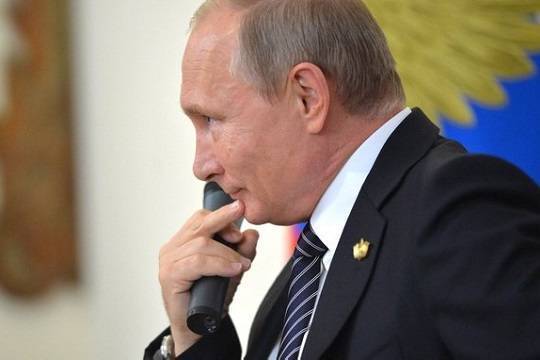 Владимир Путин - Виктор Медведчук - Путин поддержал подключение Европы к урегулированию конфликта на Украине - versia.ru - Россия - Украина
