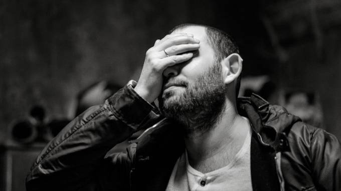 Ирина Шейк - Семен Слепаков - Леди Гага - Слепаков написал "Сказ про Ирку, Гагу Леди и Брэдлика Окаянного" - piter.tv - Россия