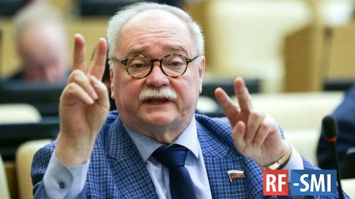 Владимир Бортко - Надежда Тихонова - Михаил Амосов - Виктор Миненко - Бортко покусился на избирательные права петербуржцев и пытается сорвать выборы губернатора - rf-smi.ru - Россия - Ленинградская обл. - Санкт-Петербург - Псковская обл.