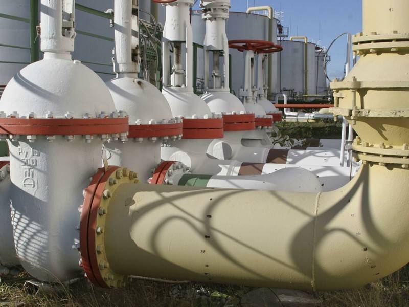 Фатих Бироль - МЭА прогнозирует дальнейшее снижение спроса на нефть - news.ru - Китай