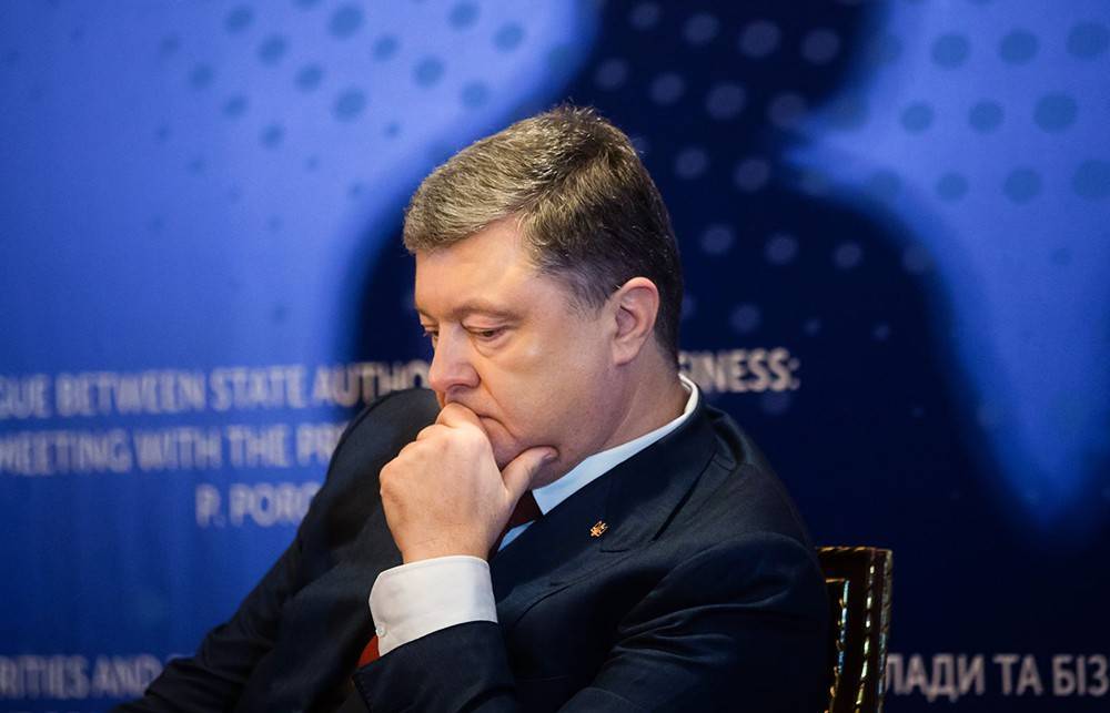 Петр Порошенко - В партии Порошенко произошел секс-скандал накануне выборов - tvc.ru - Украина - Киев