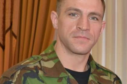 Глава отделения «Юнармии» попытался склонить школьницу к сексу и лишился работы - lenta.ru - Магадан