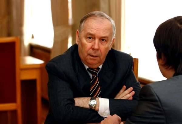 Владимир Рыбак: действительно авторитет. Но... - argumentua.com - Украина - Киев - обл. Донецкая - Донецк