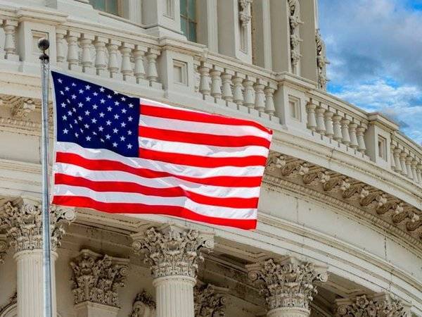Сенат США раскритиковал Facebook за планы по выпуску криптовалюты - polit.ru - США