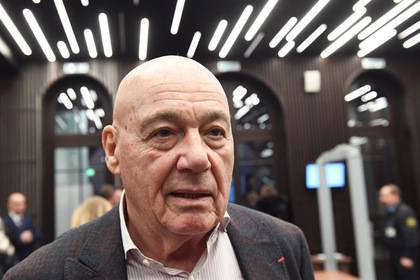 Владимир Познер - Познер назвал мобильные телефоны угрозой человечеству - lenta.ru - США