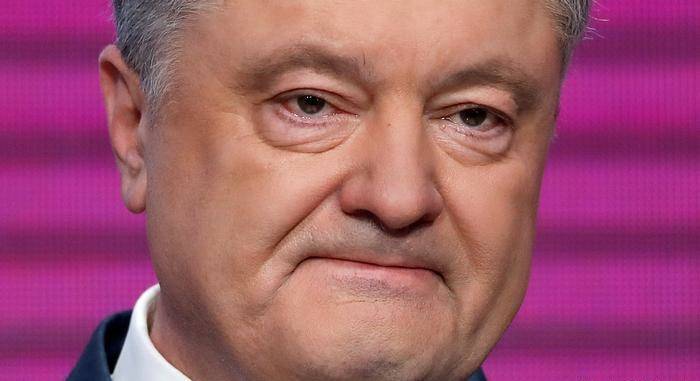 Петр Порошенко - Киевский суд саботирует евроатлантический курс Порошенко - news-front.info - Украина - Киев