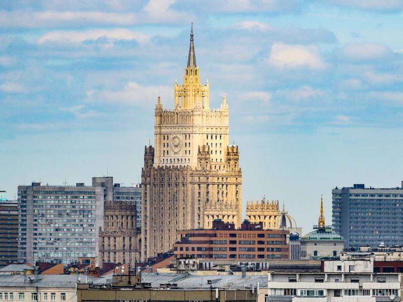 МИД РФ выразил посольству США протест в связи с визами для учителей - news.ru - Москва - Россия - США - Вашингтон - Нью-Йорк - Посольство - Визы