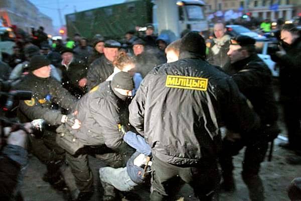 Роман Протасевич - Трагедия Беларуси: сажать скоро будут и за анекдоты - argumentua.com - Белоруссия - Минск - Стокгольм - Гомель