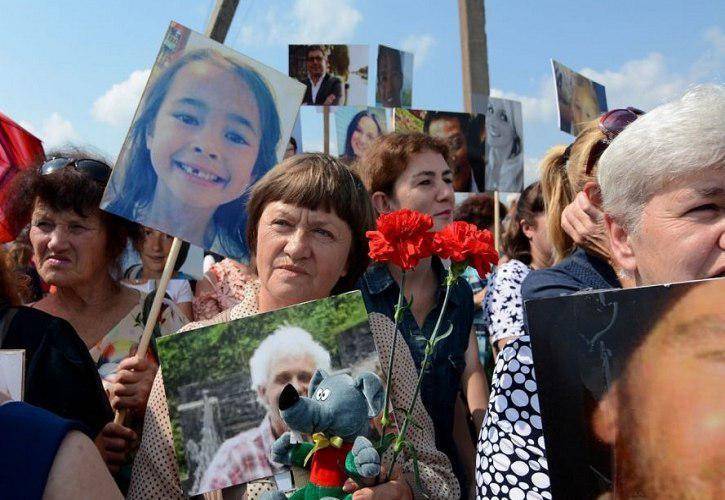 Денис Пушилин - В ДНР почтили память жертв МН 17 - politnavigator.net - Киев - ДНР - Малайзия