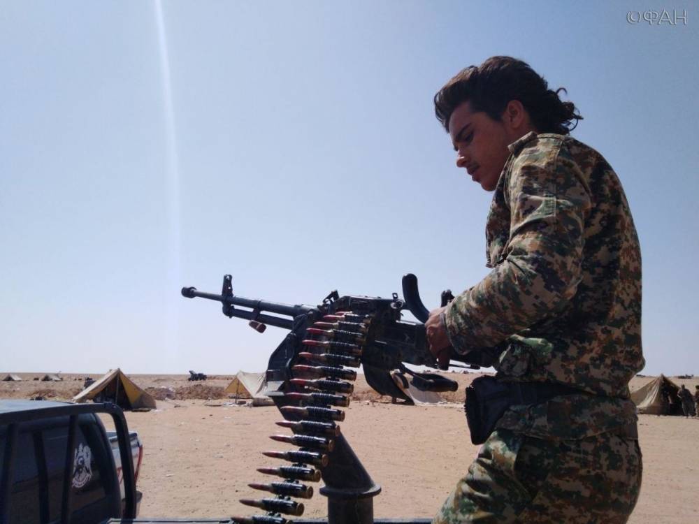 Ахмад Марзук - Сирия новости 18 июля 12.30: SDF стягивают подкрепление в Ракке, в Дейр-эз-Зоре два боевика ИГ* подорвались на бомбе - riafan.ru - Сирия - Турция - Ирак