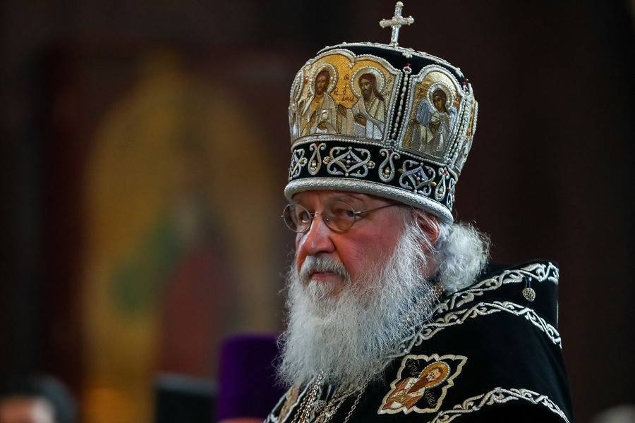патриарх Кирилл - Патриарх Кирилл объяснил отличие гламура от святости - m24.ru - Россия - Русь