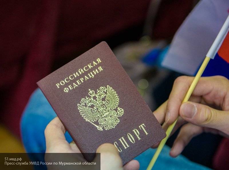 Максим Акимов - Светлана Бессараб - В Госдуме рассказали, почему переход на электронные паспорта облегчит жизнь россиян - newinform.com - Россия