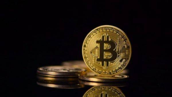 LongHash выяснили в какое время суток биткоин максимально волатилен - vestirossii.com - Москва - Киев - Гонконг