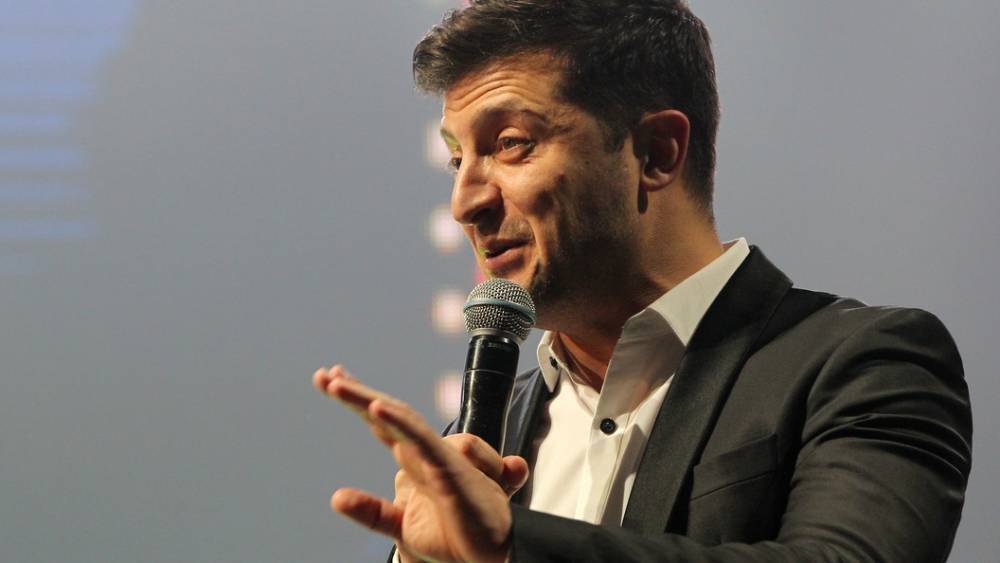 Владимир Зеленский - Юрий Бутусов - Степан Полторак - "Секундочку!": Украинский министр обороны поставил точку в вопросе, толкал ли его Зеленский - tsargrad.tv - Украина