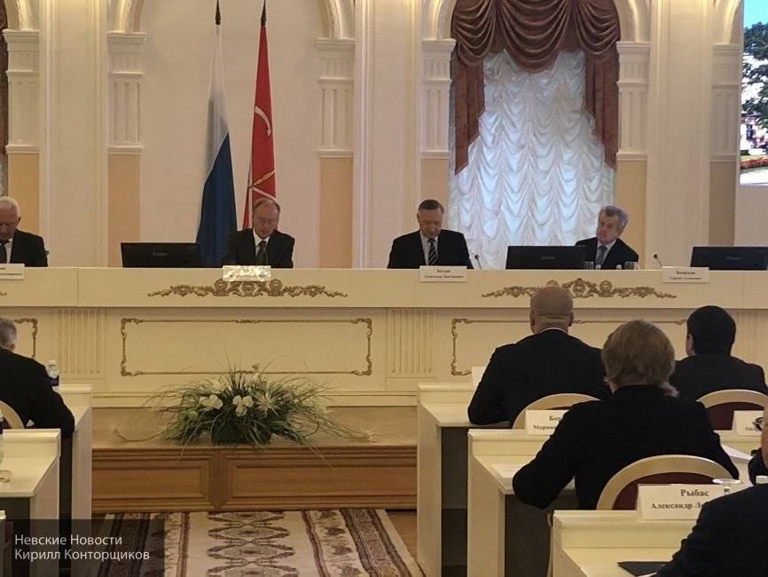 Александр Беглов - Николай Патрушев - Беглов - Патрушев оценил работу Беглова по внедрению в Петербурге эффективной системы безопасности - newinform.com - Россия - Санкт-Петербург