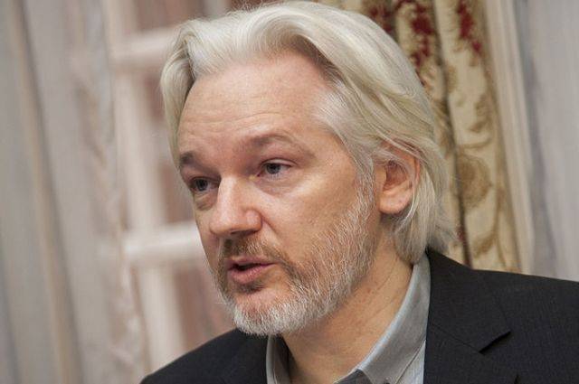 Джулиан Ассанж - В WikiLeaks рассказали, в каком психологическом состоянии пребывает Ассанж - aif.ru - США - Англия - Лондон - Швеция - Эквадор