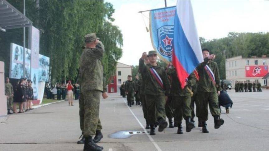 Кировчане постигают азы армейской жизни в Нижегородской области - 1istochnik.ru - Россия - Башкирия - респ. Татарстан - респ. Чувашия - Нижегородская обл. - Саратовская обл. - Кировская обл. - Ульяновская - окр.Приволжский - респ. Марий Эл - Мордовия - респ. Удмуртия - Пермский край - Оренбургская обл. - Самарская обл. - Пензенская обл. - Пенза