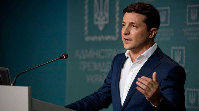 Владимир Зеленский - Павел Климкин - Владимир Арьев - "Невежда": депутаты ПАСЕ набросились на Зеленского - utro.ru - Украина