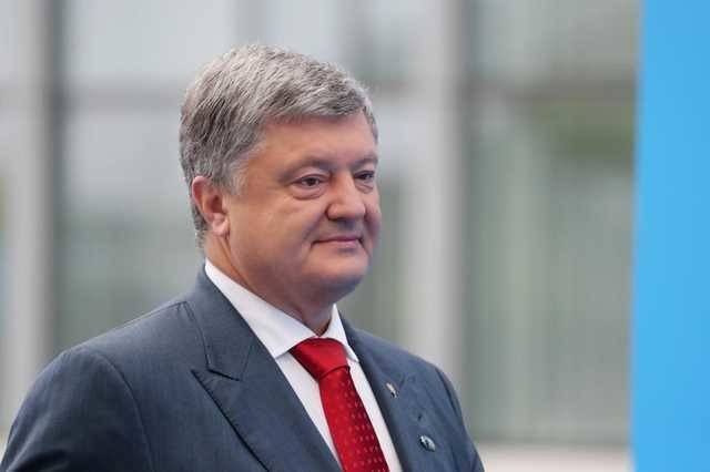 Андрей Богдан - Руслан Стефанчук - Порошенко ответил на «русcкий для Донбасса» - ru.slovoidilo.ua - Россия - Украина - Крым - обл. Донецкая - Луганская обл. - Донецк - Луганск