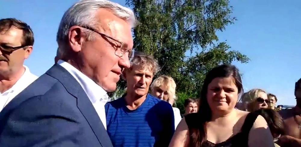 Александр Усс - Красноярский губернатор жестко ответил на вопрос пострадавшей - m24.ru - Россия - Красноярский край - Иркутская обл. - Красноярск - Канск