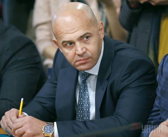 Петр Порошенко - Александр Дубинский - Игорь Кононенко - Имея собственный банк, Кононенко свои сбережения хранит в российских - compromat.ws