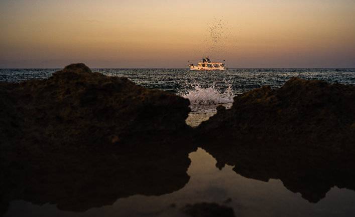 Cyprus Mail (Кипр): надо ли Кипру сжигать все мосты с Россией? - inosmi.ru - Россия - США - Италия - Турция - Франция - Бразилия - Кипр
