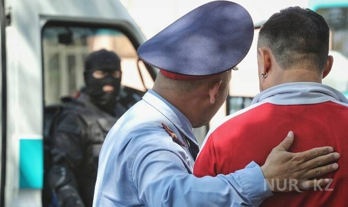 Петр Карандашов - Несколько краж пытались совершить злоумышленники в Арыси - nur.kz - Туркестан - Арысь