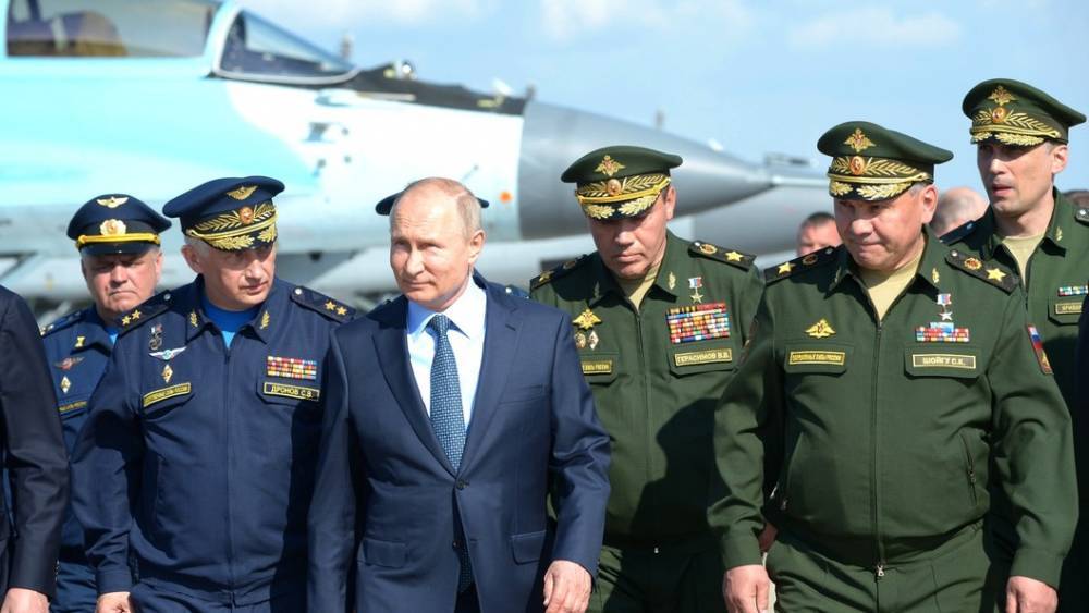Сергей Шойгу - Владимир Путин - "Лично выслушать, лично доложить": Путин отправил Шойгу в Североморск без лишних разговоров - tsargrad.tv - Россия - Североморск
