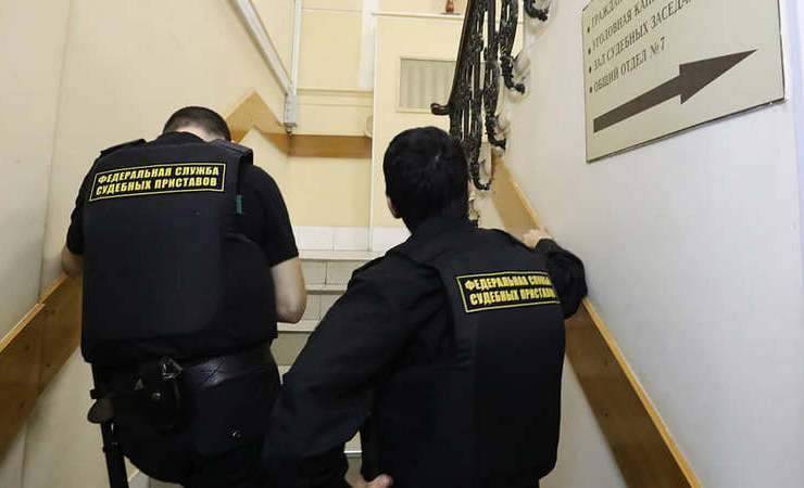 В России напуганный паяльником генерал отдал бандитам спрятанные миллионы - gomel.today - Россия - Московская обл. - район Одинцовский - Видное