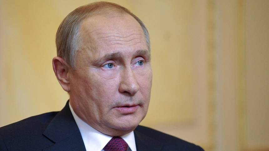 Сергей Шойгу - Владимир Путин - Путин поручил провести тщательное расследование гибели моряков - 5-tv.ru - Россия - Североморск