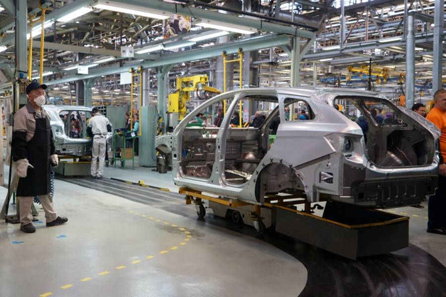 "АвтоВАЗ" приостанавливает производство - m24.ru - Россия - Нижний Новгород - Ижевск - Тольятти