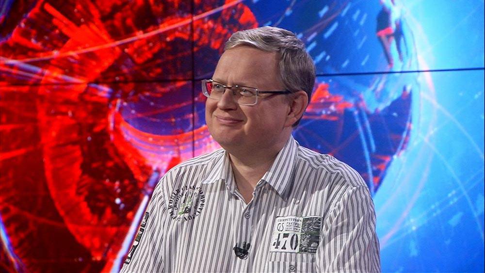 Ангела Меркель - Михаил Делягин - Алексей Фролов - Почему врачи скрывают подробности состояния трясущейся Меркель - tvc.ru - Россия - Китай - США - Германия