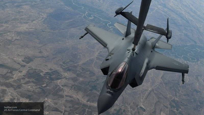 Андрей Фролов - Военный эксперт назвал американский F-35 "айфоном" в сравнении с российским Су-57 - nation-news.ru - Рим