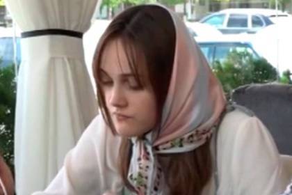 Правозащитники заподозрили родню в давлении на вывезенную в Чечню россиянку - lenta.ru - респ. Чечня