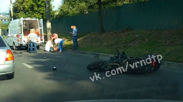 Появилось видео с последствиями смертельного ДТП с участием мотоциклиста и пешехода – Новости Воронежа и Воронежской области – Вести Воронеж - vestivrn.ru - Воронеж