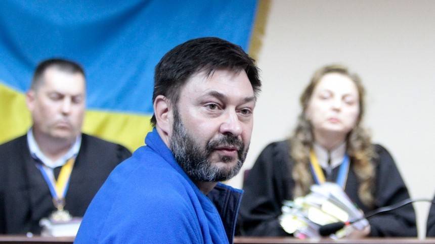 Владимир Зеленский - Мария Захарова - Кирилл Вышинский - Олег Сенцов - «Стыд и позор»: Захарова о решении суда по делу Вишинского - 5-tv.ru - Россия - Украина - Киев