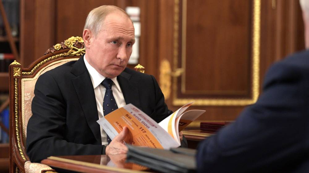 Владимир Путин - Виктор Медведчук - Путин назвал диалог важным шагом для полного урегулирования ситуации в Донбассе - politexpert.net - Россия - Украина - Санкт-Петербург - обл. Донецкая