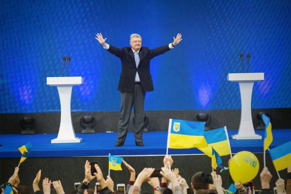 Петр Порошенко - Леонид Кучма - "План Б": куда Порошенко сбежит с Украины? - tvc.ru - Украина