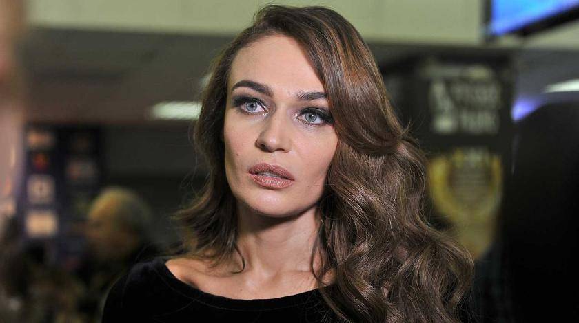 Алена Водонаева - Ольга Бузова - "Хороший поплавок": Водонаева показала свой орех с неожиданного ракурса - utro.ru - США