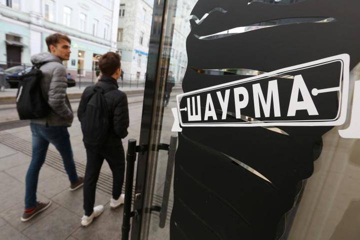 РПЦ отозвала заявление на владелицу кафе с рекламой «божественной шаурмы» - vm.ru - Пермь - Пермь