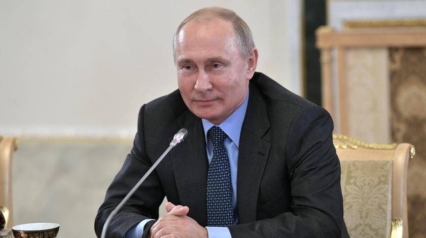 Владимир Путин - Евгений Зиничев - Путин одобрил предложение "Единой России" организовать мобильное движение "Волонтеры ЧС" - utro.ru - Россия - Иркутск