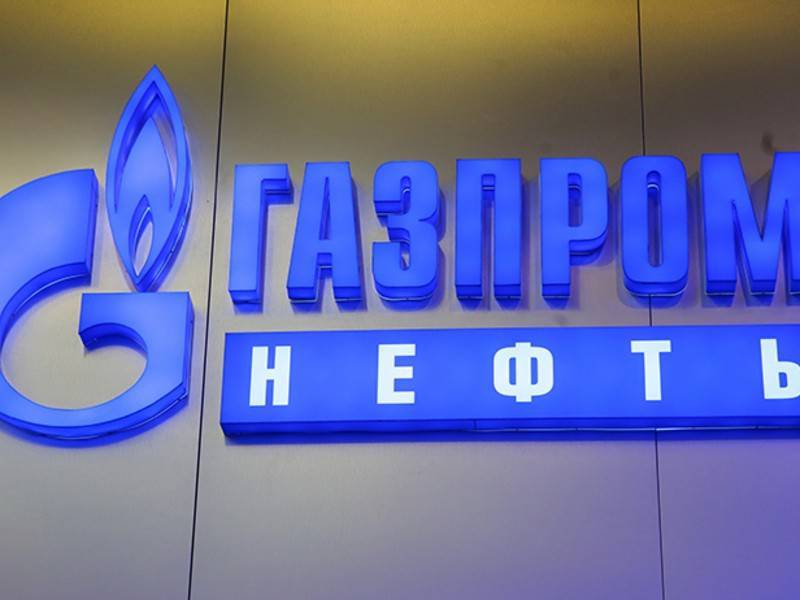 «Газпром нефть» и «Сибур» получили контроль над омским заводом - news.ru - Россия - Украина - Темиртау