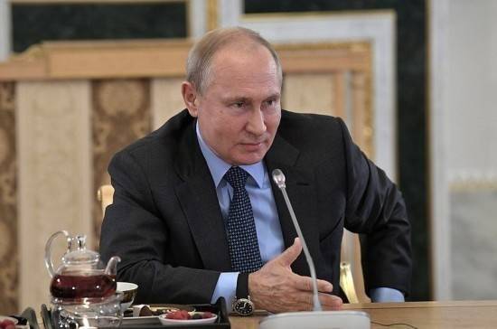 Владимир Зеленский - Владимир Путин - Виктор Медведчук - Оливер Стоун - Путин оценил ситуацию на Украине после прихода Зеленского - pnp.ru - Россия - США - Украина