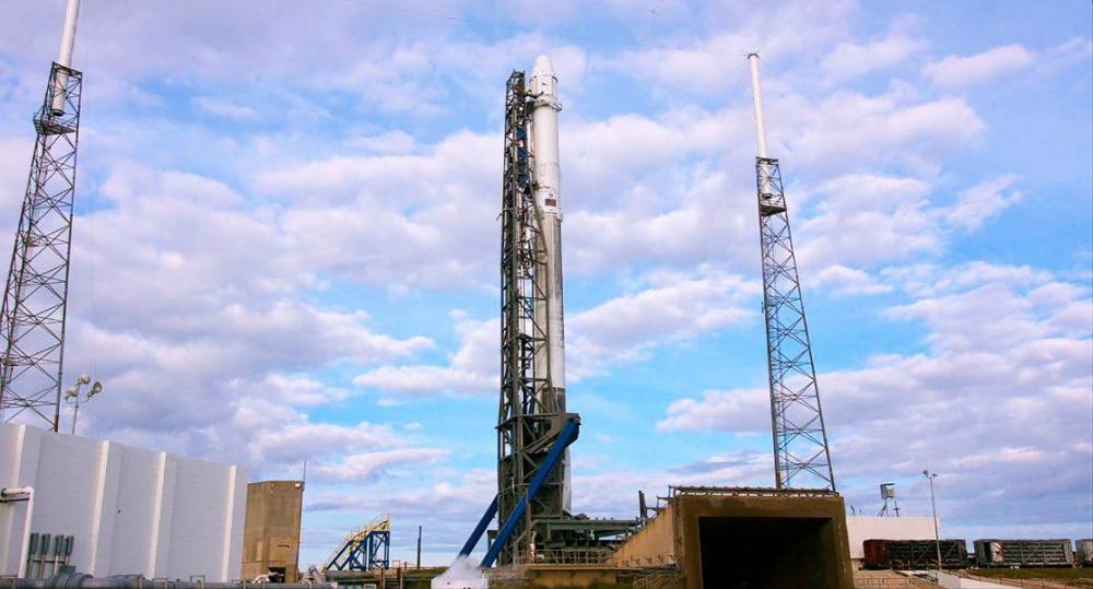 Илон Маск - Запуск грузового корабля Dragon к МКС отложили до 22 июля - m24.ru - США