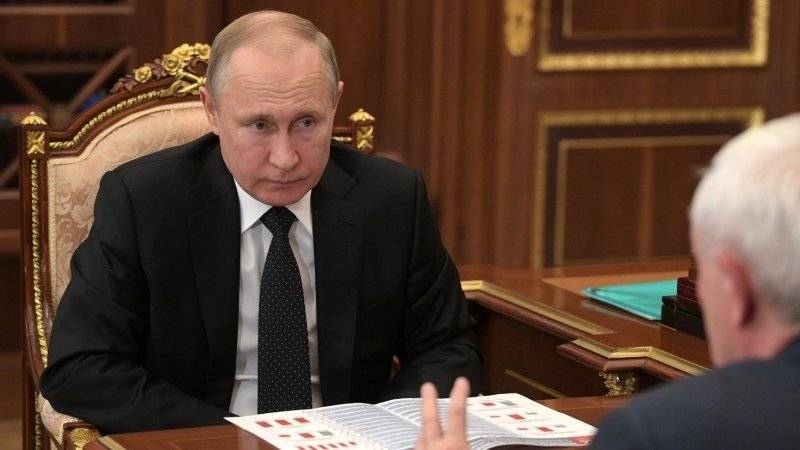 Владимир Путин - Сергей Левченко - Путин поручил главе Иркутской области решить проблему утраченного жилья - polit.info - Россия - Иркутская обл. - Тулун - Братск - район Приангарья