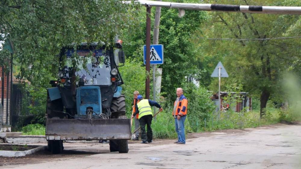 За неделю с улиц Рязани убрали 10 тысяч кубометров мусора | РИА «7 новостей» - 7info.ru - Рязань